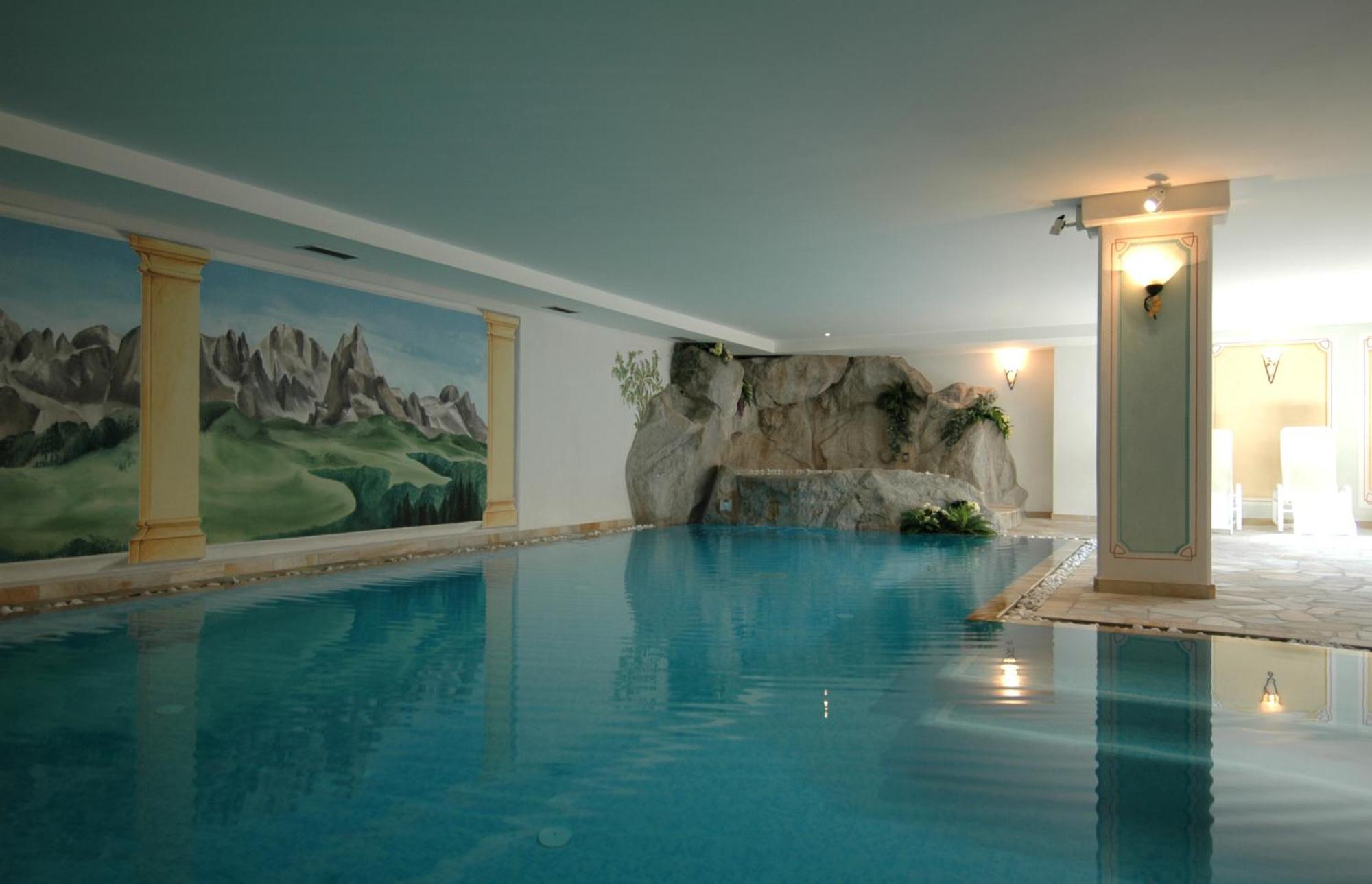 Residence Pez Gajard San Martino Di Castrozza Buitenkant foto