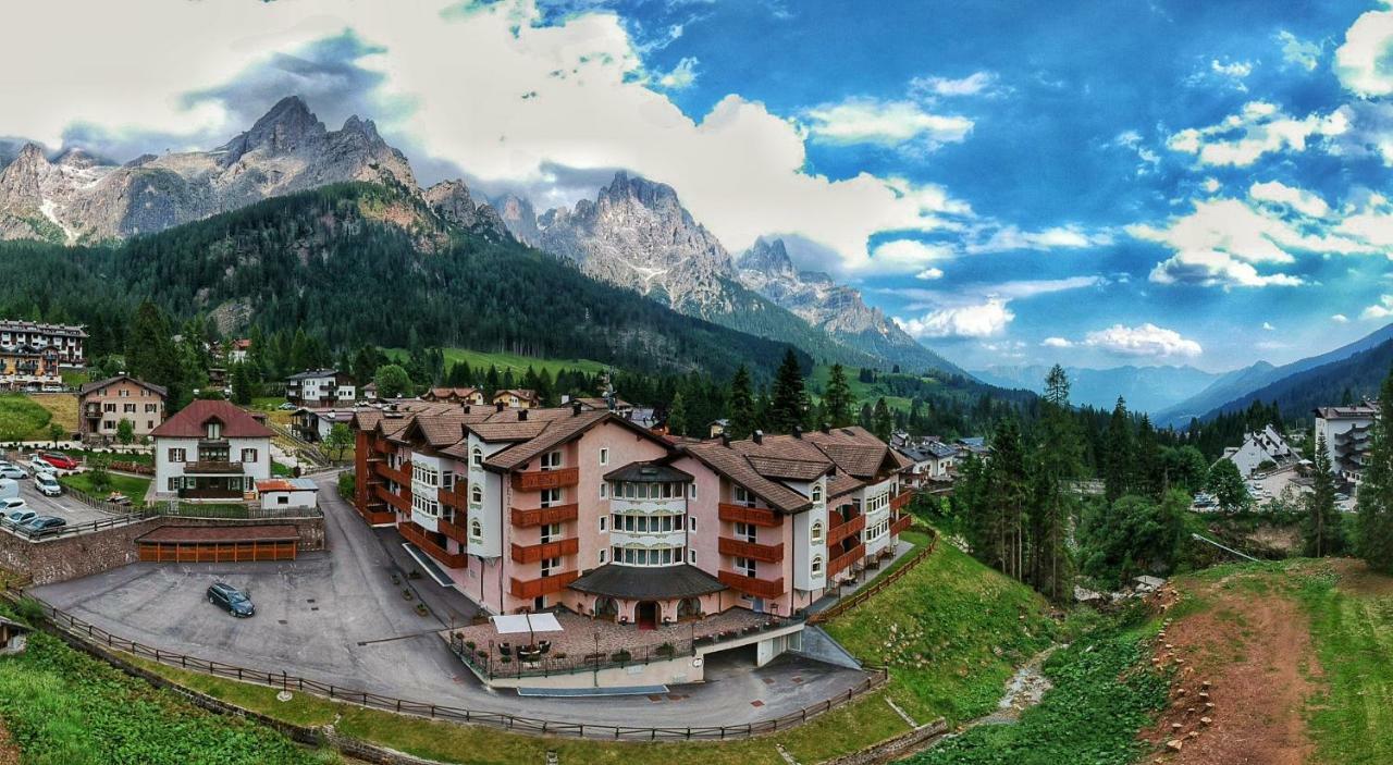 Residence Pez Gajard San Martino Di Castrozza Buitenkant foto